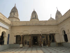 Jain Shri Shantinath Temple