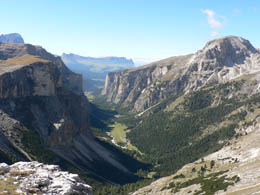 Glacial Vallunga valley