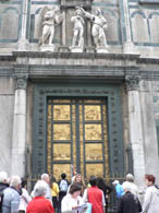 Duomo entry
