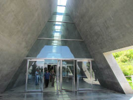 Yad Vashem Holocaust Museum