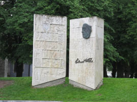 Monument to Eduard Vilde